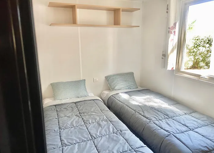 Tiny House, Mobilhome 6 Personnes Au Port De Vendres